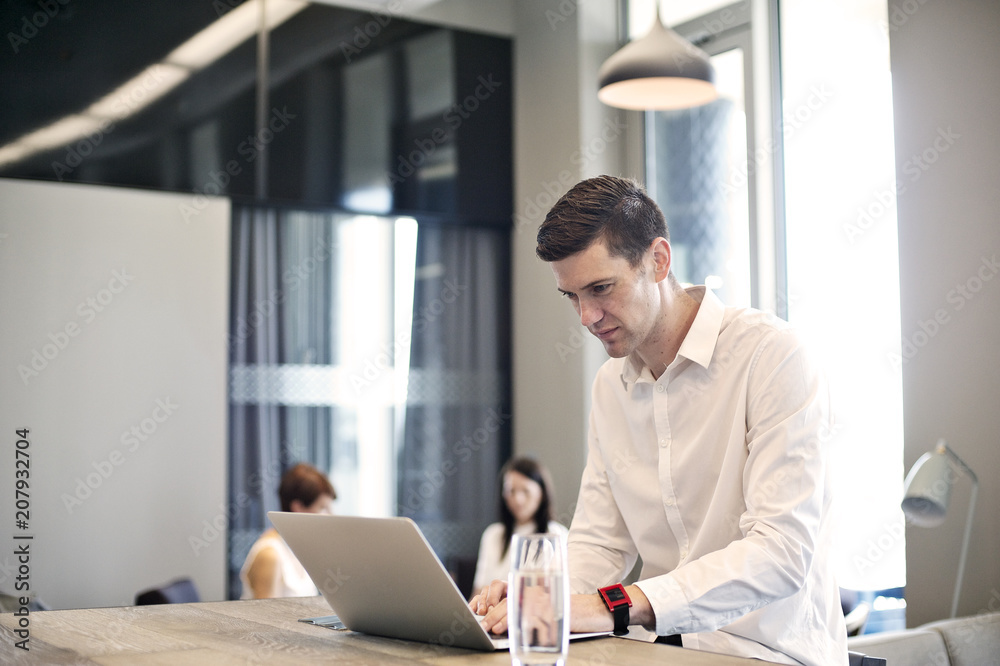 Colleagues in an office