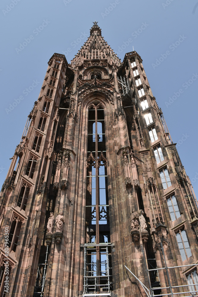 Turm des Münsters in Straßburg, Elsaß, Frankreich, Europa / Strasbourg, Alsace, France, Europe
