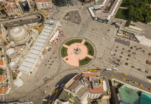 Canvas Print Aerial view of Taksim Square in Istanbul