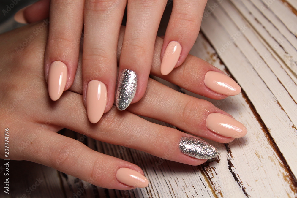 fashionable beige manicure fashionable beige manicure