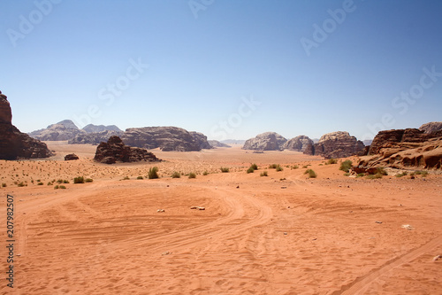 Hors du temps - Wadi Rum - Jordanie photo