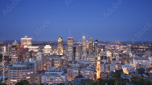 Montreal s skyline  the view from Mont Royal  Quebec  Canada. 