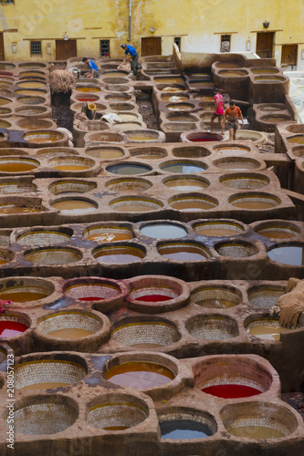 Painting the leather in Fez