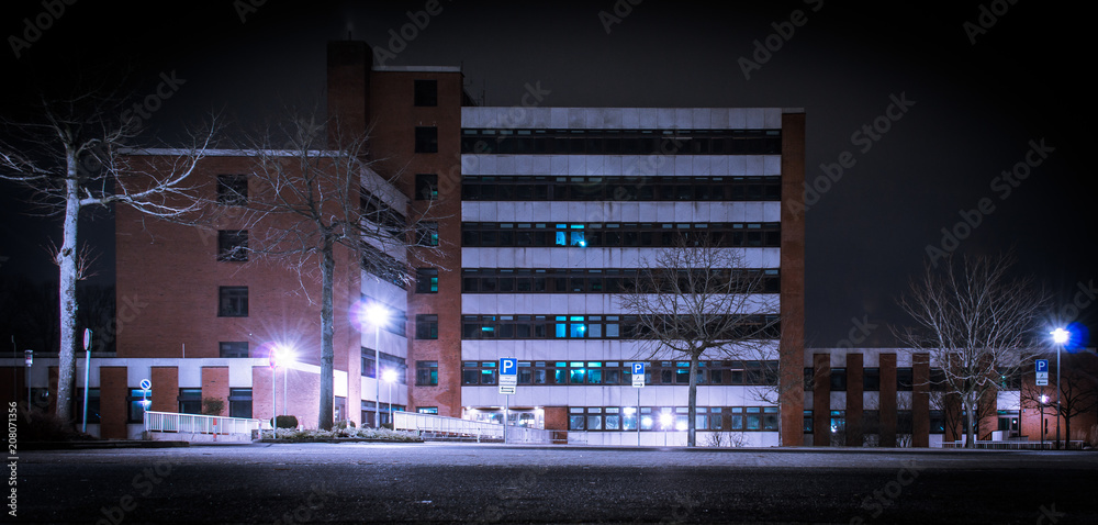 Kreishaus Rendsburg bei Nacht