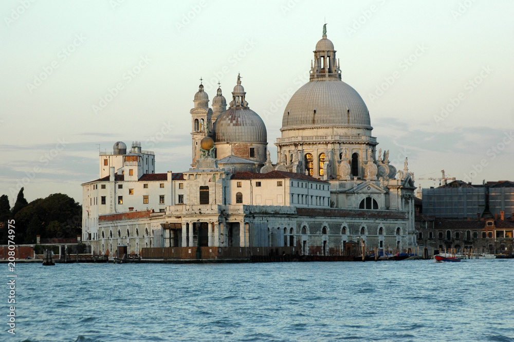 Santa Maria della Salute, Kirche am Canale Grande, Ansicht von der Lagune, Venedig, Venetien, Italien, Europa