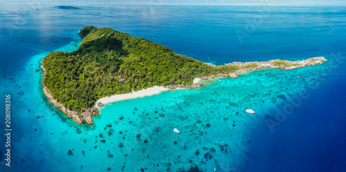 Fototapeta Naklejka Na Ścianę i Meble -  Similand Island, Thailand