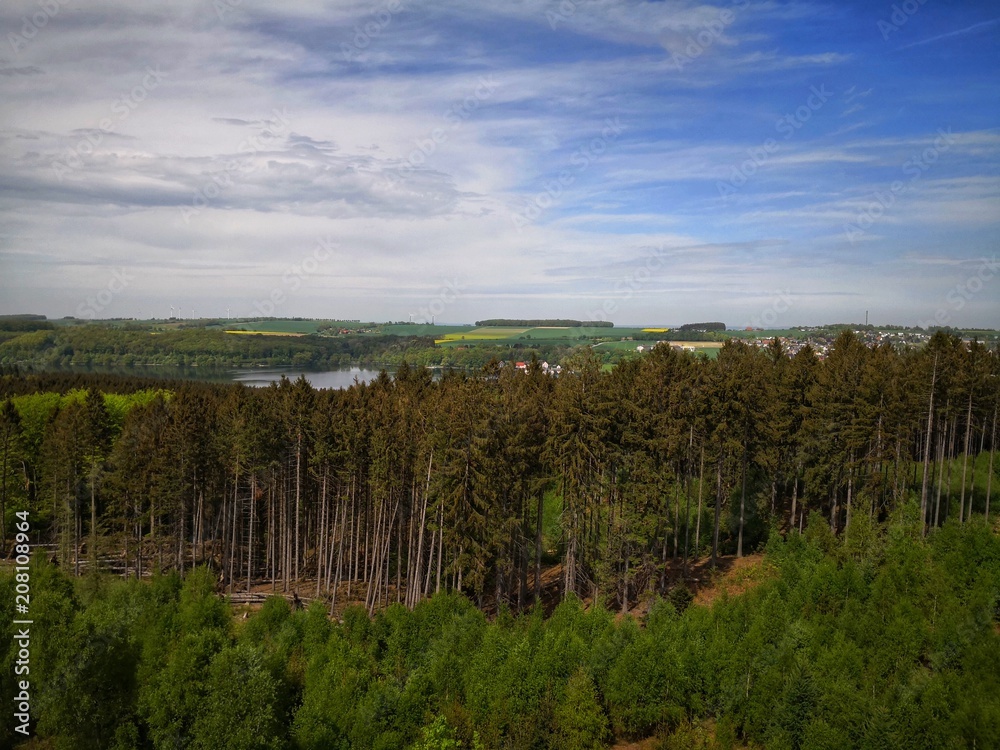 landschaftlicher Ausblick vom Aussichtsturm