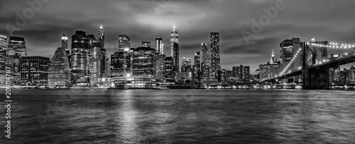 Photography manhattan night view from brooklyn in b&w