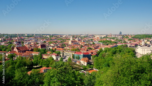 Panorama starego miasta w Wilnie, stolicy Litwy - jednego z nadbałtyckich krajów z Europy Wschodniej