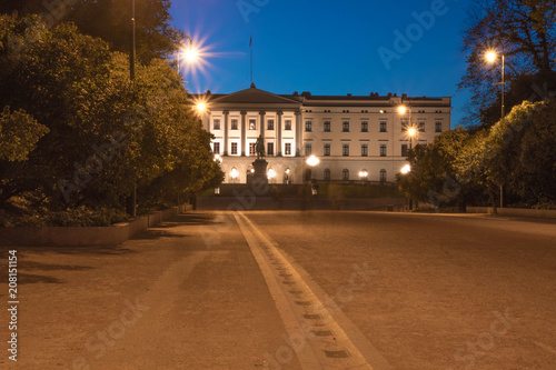 Canvas Print royal palace