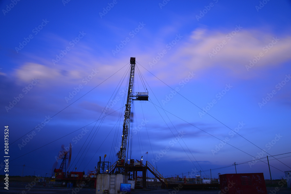 Obraz premium The oil pump