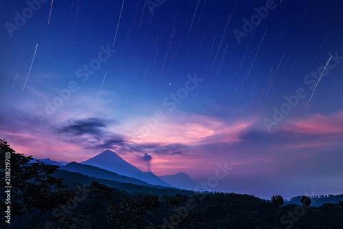 Volcanes Santa María y Santiaguito, Guatemala photo