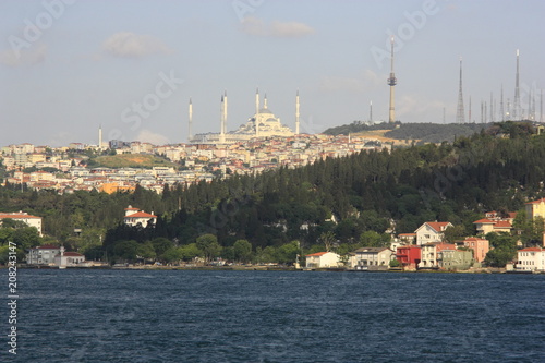 Vistas del Bósforo, orillas de Estambul, 