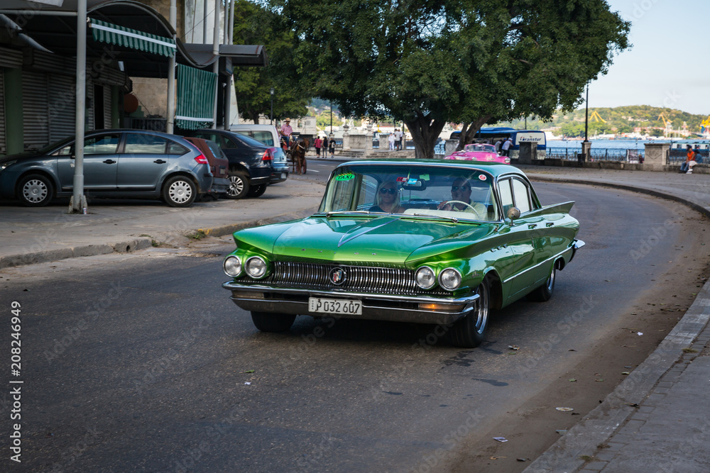 HABANA, CUBA-JANUARY 11: Old car on January 11, 2018 in Habana, Cuba. Old car on the city street