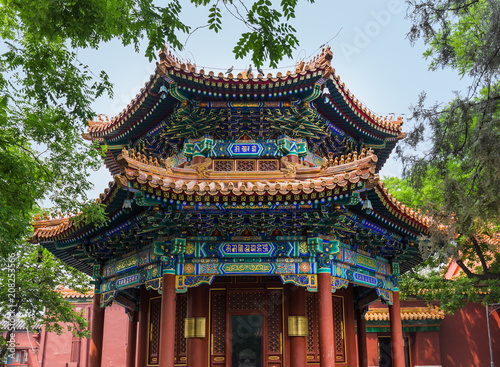 Lama Yonghe Temple in Beijing China © Nikolai Sorokin