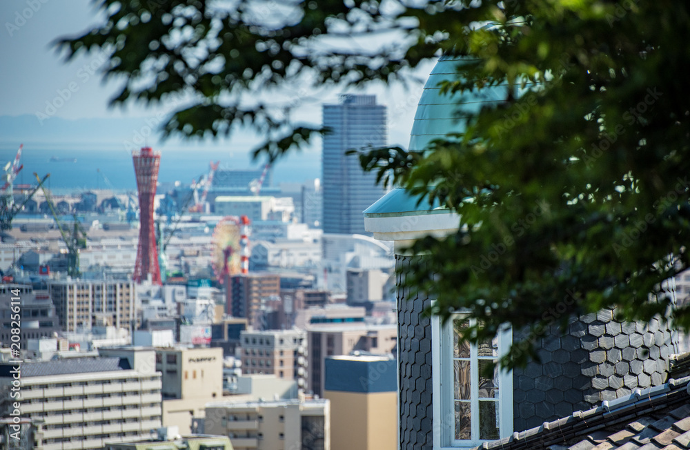 神戸景観・異人館裏山から、旧ポートタワー