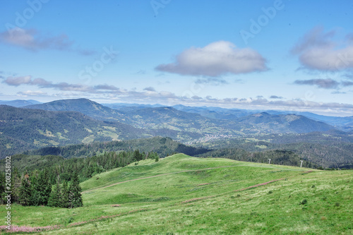 Landscape of mountains in the Carpathians © Yauhen Anisovich