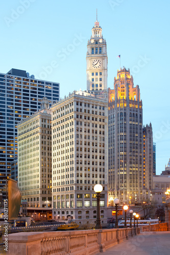 Skyline of buildings at downtown Chicago, Illinois, USA