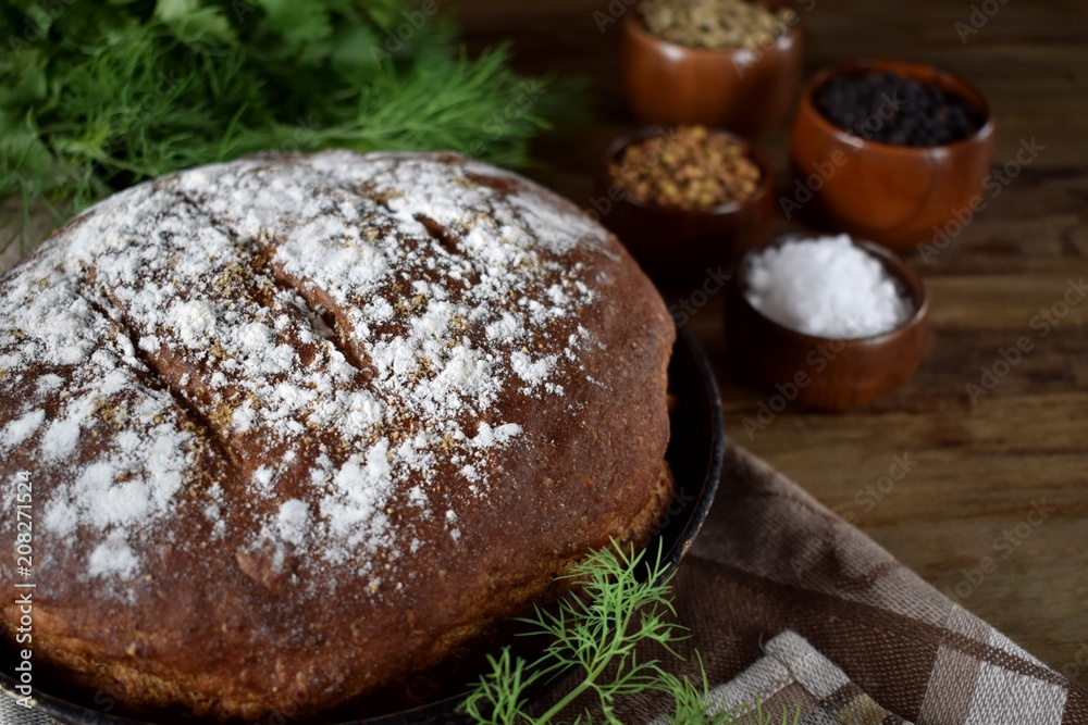 Round rye bread sprinkled with flour