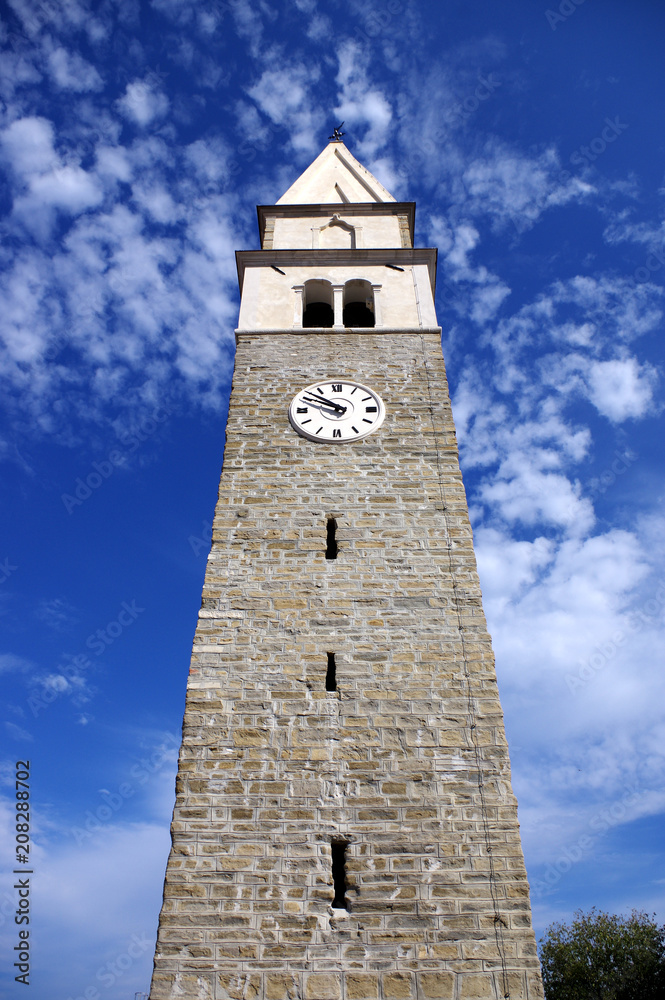 Campanile de l'Eglise Saint Maur a izola, slovénie