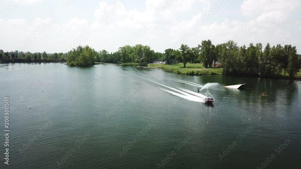 Fun sport, Water skiing. Sport sympa, ski nautique