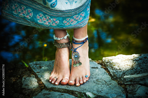 woman barefoot boho summer fashion style jewelry photo