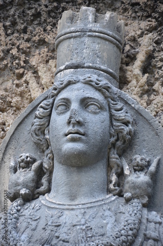 artemida sculpture stone