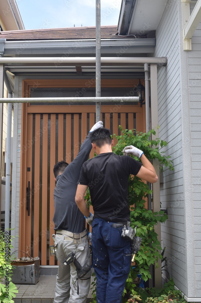 Fototapeta premium Scaffolding of house painting