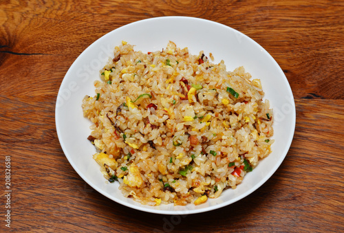  Fried rice with eggs is a popular food in Taiwan 
