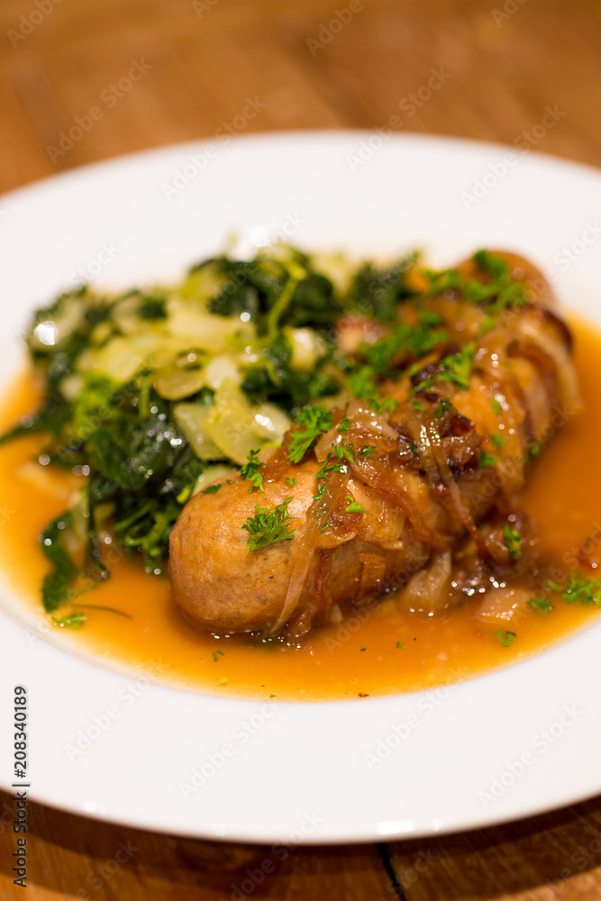 Grilled sausage with Cheesy Creamed Spinach Grilled sausage with Cheesy Creamed Spinach