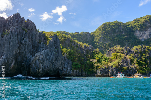 Rocky shore of a small island in the sea. El Nido - Palawan, Philippines.