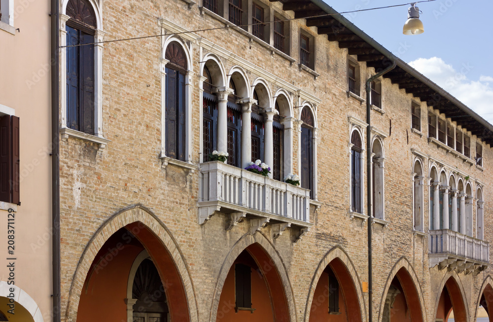 Obraz premium Historic Building in Portogruaro, Italy