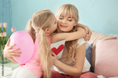 Cute little girl congratula...