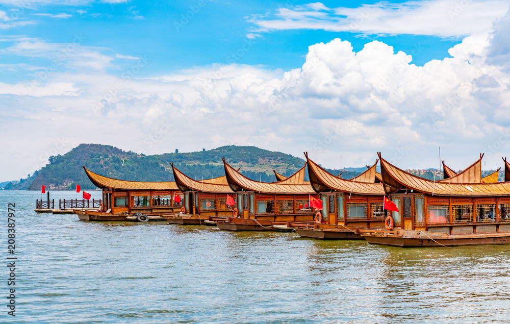 Obraz premium china yunnan kunming dianchi lake