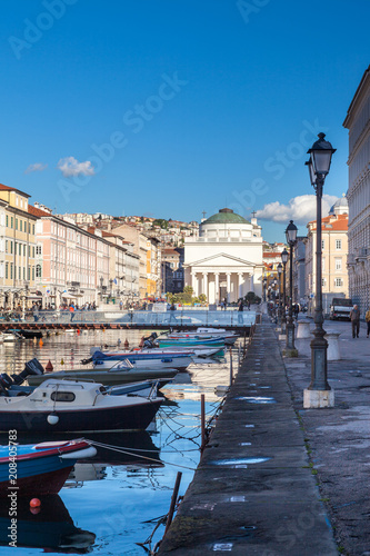 Canal Grande, Trieste, Friuli Venezia Giulia, Italia © Pixelshop