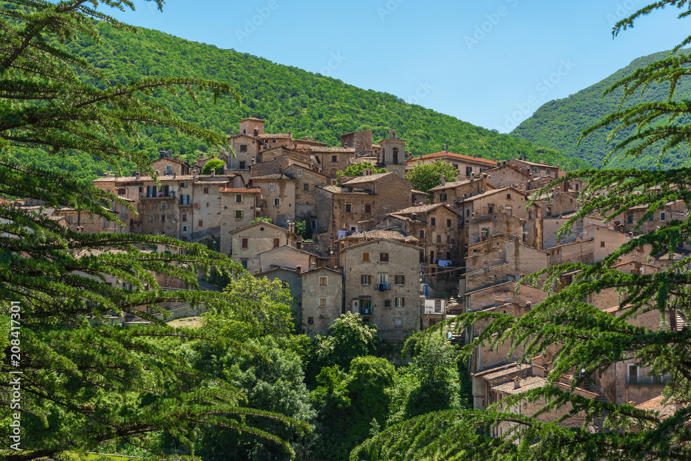 Scanno (Abruzzo, Italy) - The medieval village of Scanno, plunged over a thousand meters in the mountain range of the Abruzzi Apennines, province of L'Aquila