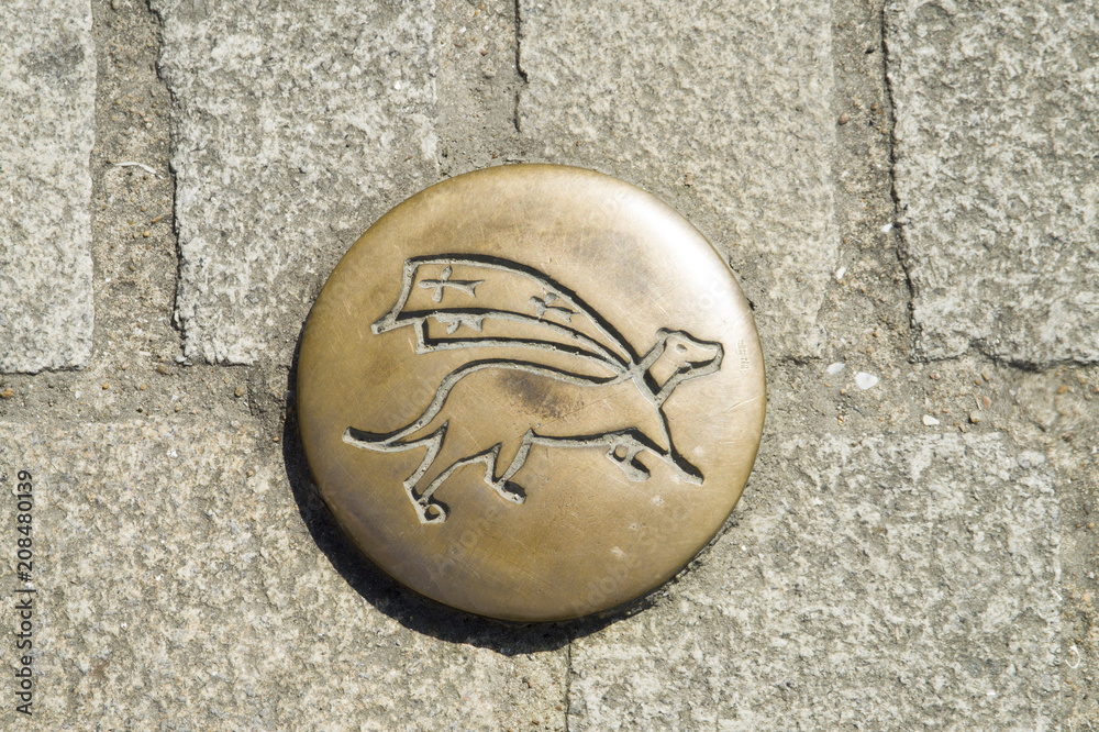 Symbole de la Bretagne - L'hermine passante à l'écharpe - Blason de vannes  Stock Photo | Adobe Stock