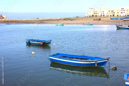 Wallpaper Mural boat Torontodigital.ca
