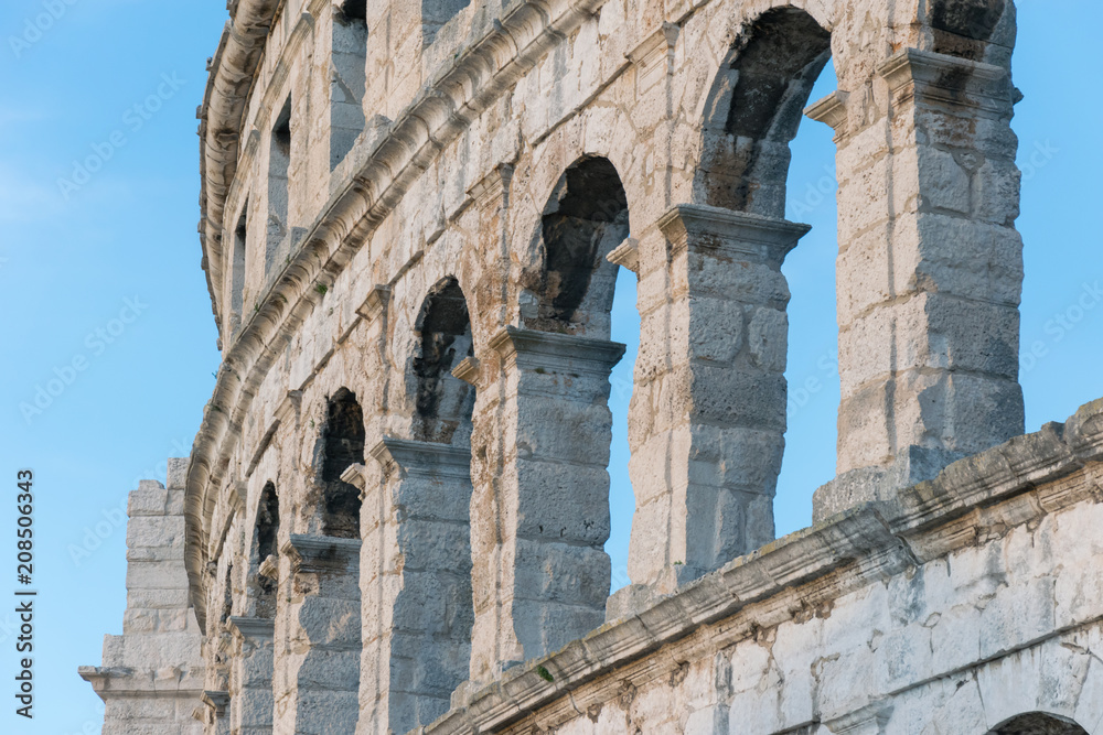 Fototapeta premium Arches de colisée ou d'amphithéâtre