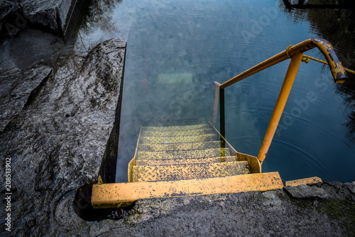 Escalier de plongée