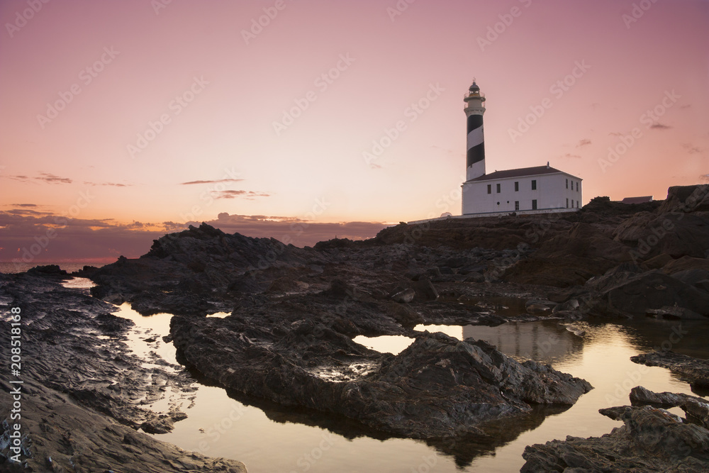 Faro de Favartix en Menorca Faro de Favartix en Menorca