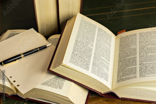 Libros con pluma estilográfica