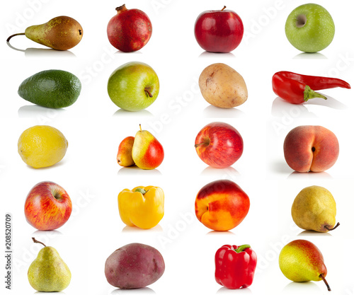Fototapeta Naklejka Na Ścianę i Meble -  fruits and vegetables on white background