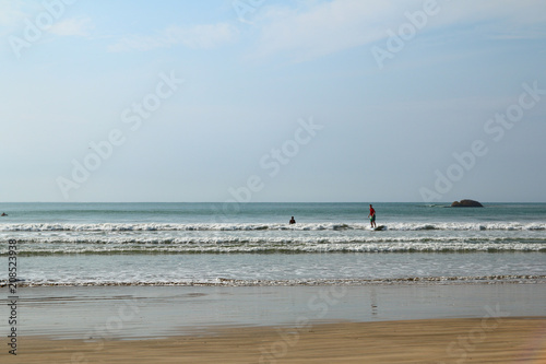 surfing