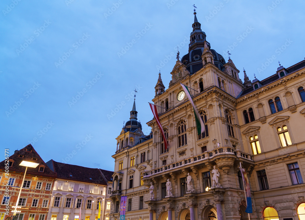 Fototapeta premium Rathaus (19 c.) at Hauptplatz at night, Graz, Austria