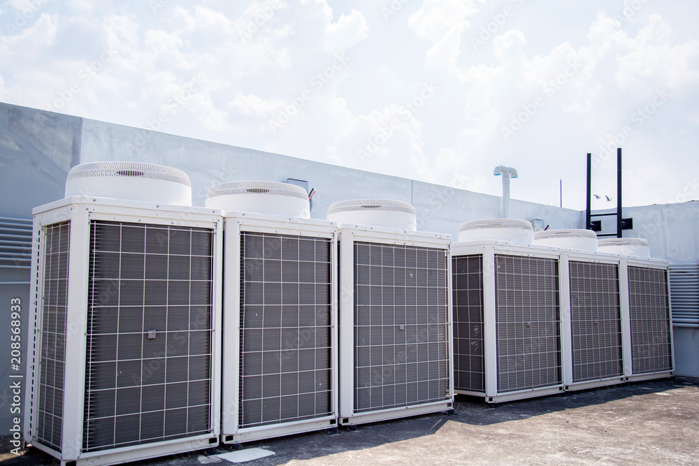 System of central conditioning set on the roof of the building System of central conditioning set on the roof of the building