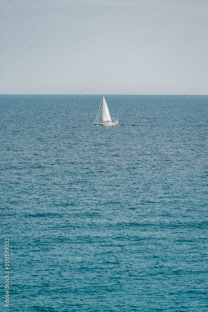 Schiff auf dem meer, segeln auf Mallorca