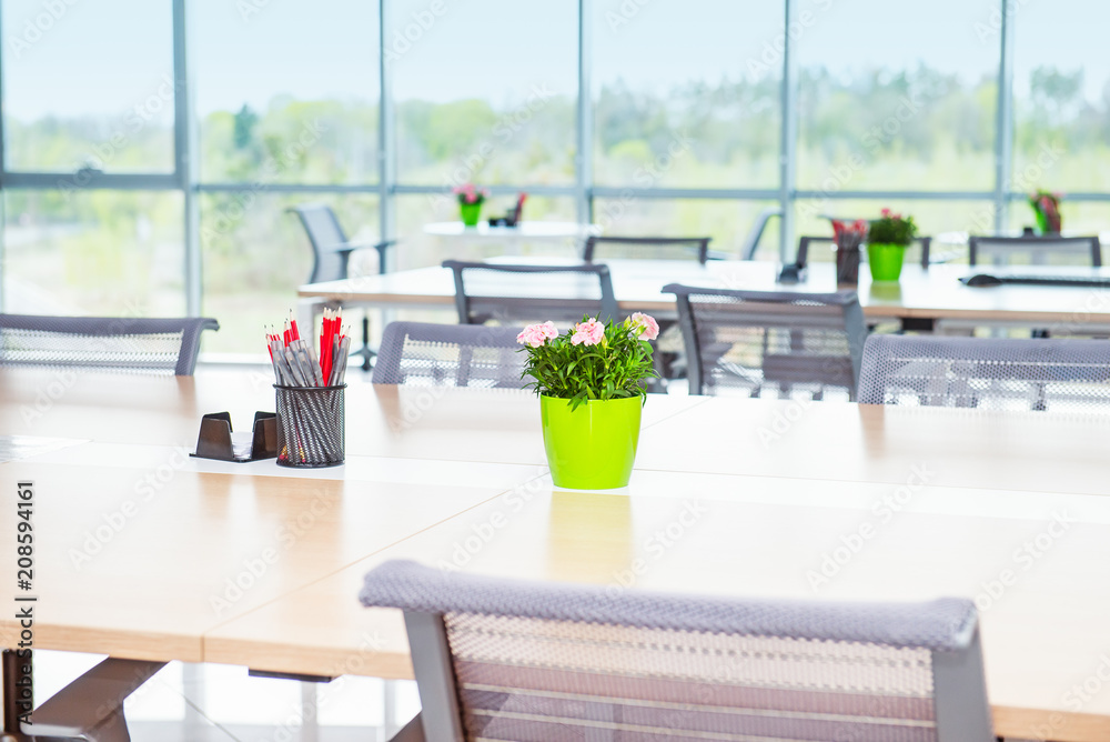 Office table sale flower pot
