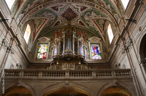 Órgano de la Iglesia del Santísimo Sacramento en la ciudad de Lisboa. Portugal