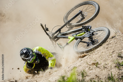 Spectacular crash during fast ride on a mountain bike.